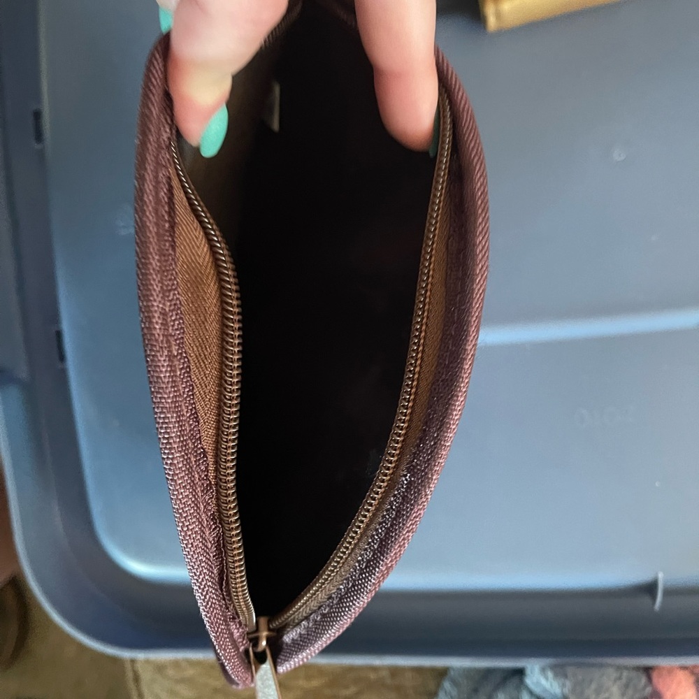 Small Avocado pencil case - Picture 3 of 3